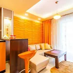 Pomaranczowy Z Basenem,sauna-blisko Morza. * Колобжег