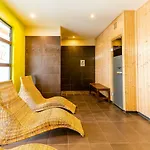Апартаменты Pomaranczowy Z Basenem,sauna-blisko Morza. *