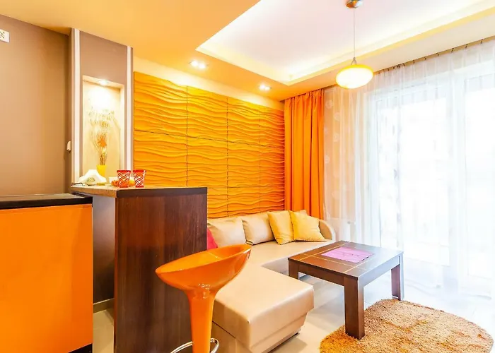 Pomaranczowy Z Basenem,sauna-blisko Morza. * Kołobrzeg