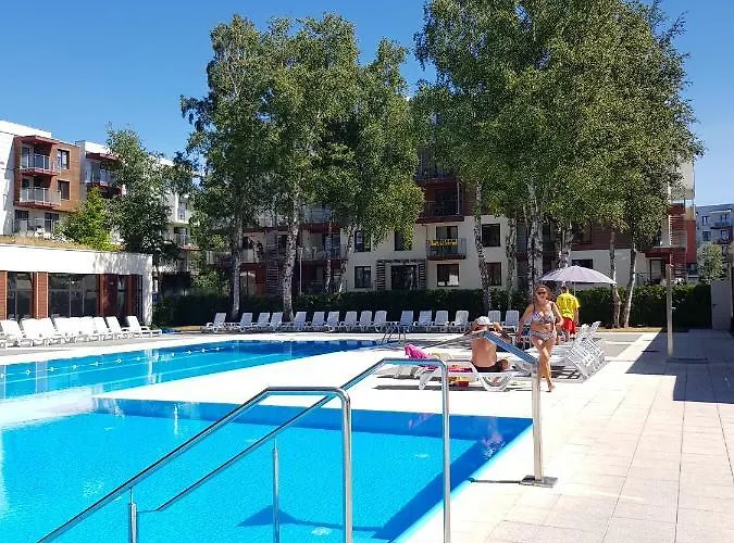 Lägenhet Pomaranczowy Z Basenem,sauna-blisko Morza.