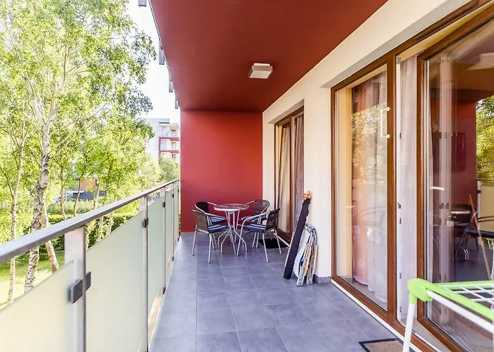 Pomaranczowy Z Basenem,sauna-blisko Morza. Lägenhet *