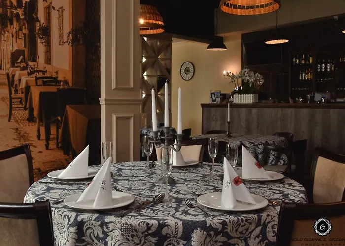 Pomaranczowy Z Basenem,sauna-blisko Morza. Lägenhet *